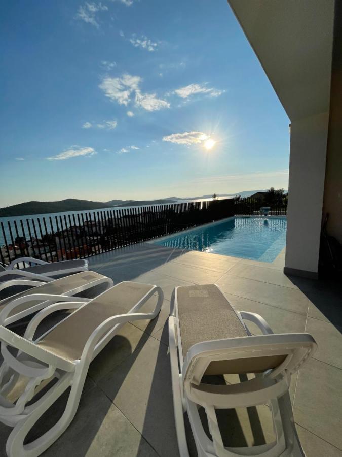 The Tinel Villa Zaboric Luaran gambar
